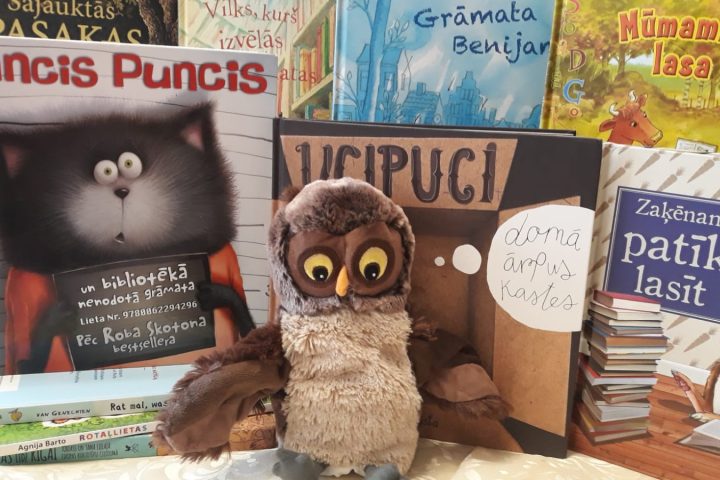 ,,Ticami un neticami brīnumi bibliotēkā”