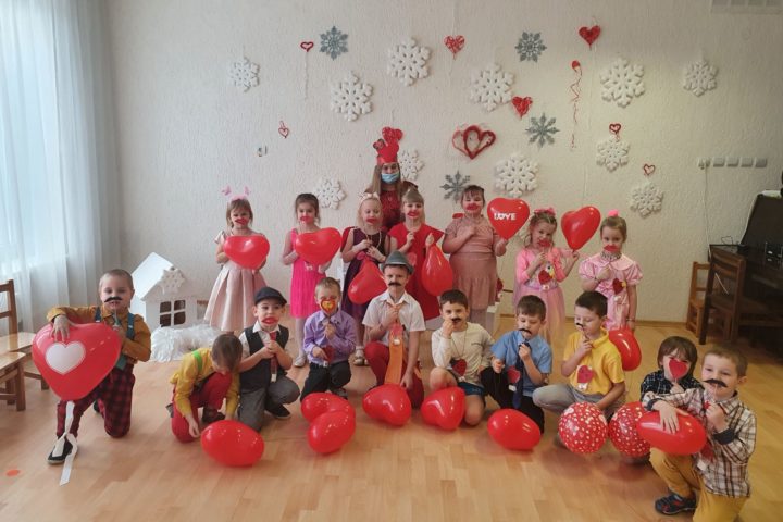 ,, Mis un Misters Pasaciņa”